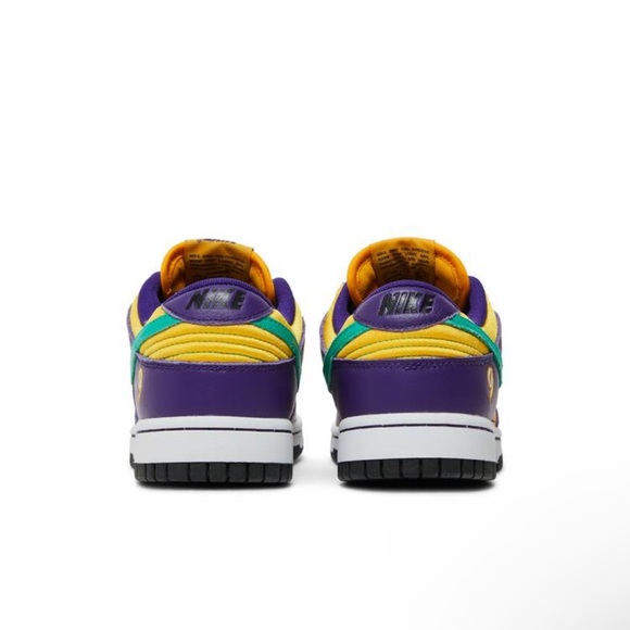 NIKE DUNK LOW - Picture 10 of 13